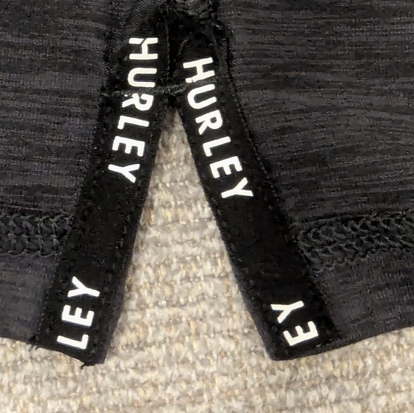 Hurley Men's Stretch Moisture Wicking Charcoal Performance Polo Shirt, XL - Picture 5 of 5